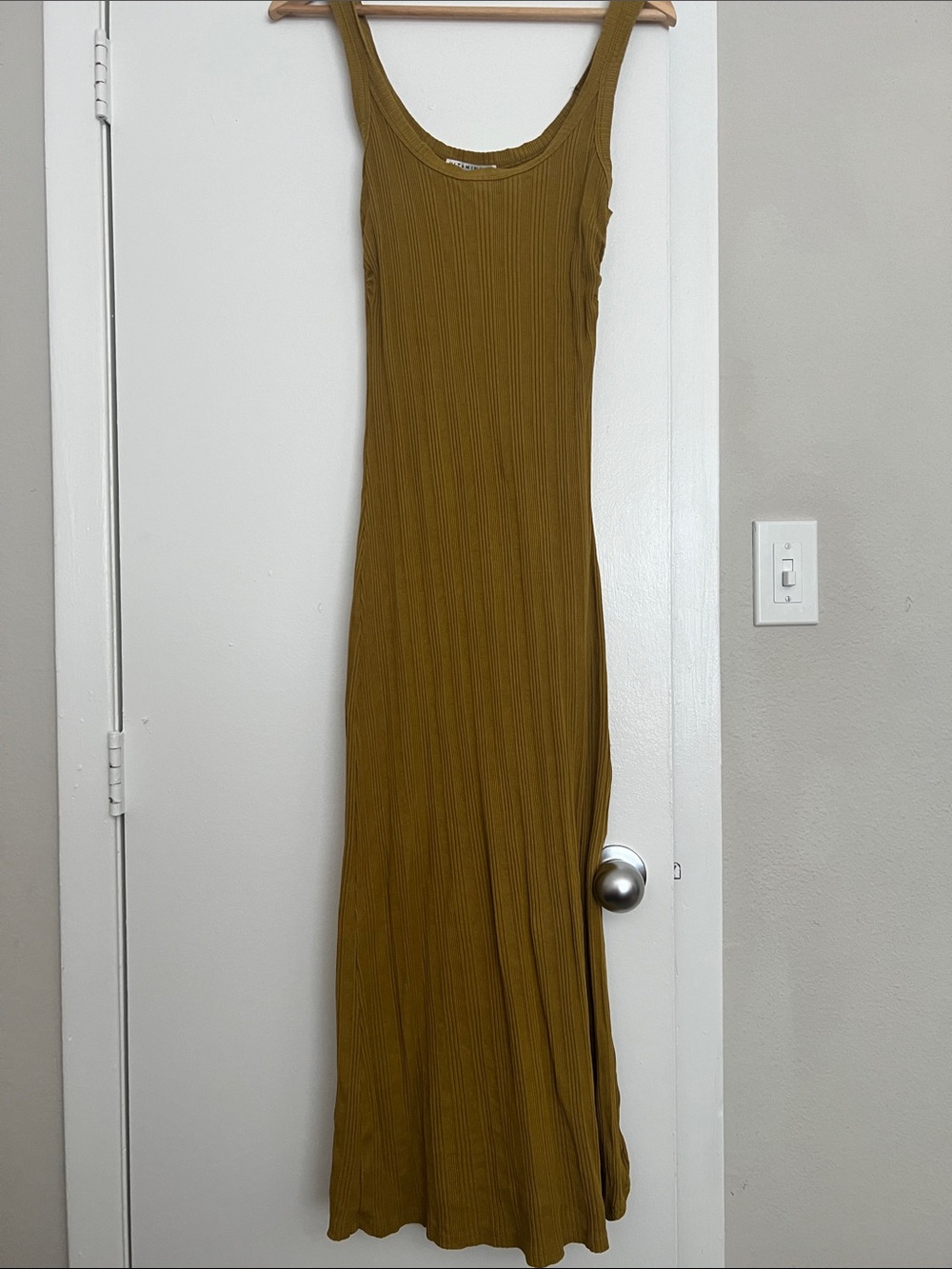 Vitamin A Mustard Ribbed Sleeveless Maxi Dress Size Small